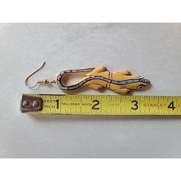 Painted Wooden Dangling Salamander Earrings Vintage Costume Jewelry NOS - Picture 9 of 10